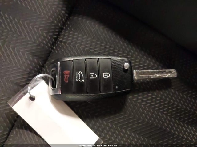 2017 Kia Sportage Lx მანქანა იყიდება აუქციონზე, vin: KNDPMCAC1H7129591, აუქციონის ნომერი: 42582220