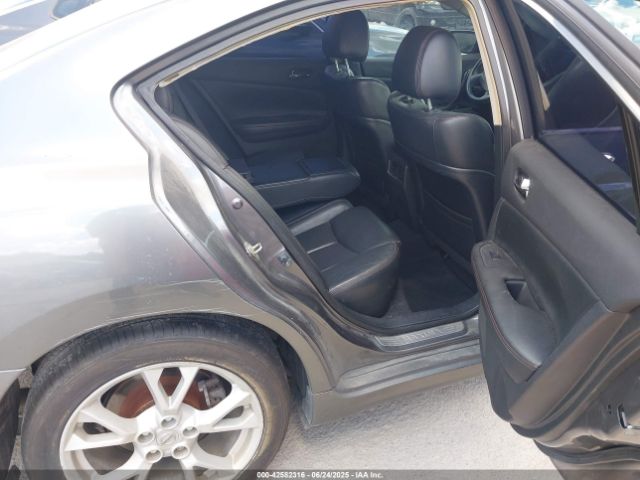 1N4AA5AP8EC499295 Nissan 2014