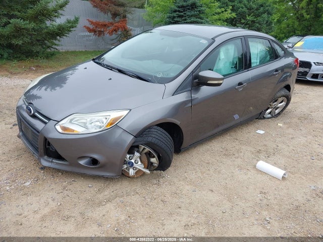 Ford 2014 2014 1FADP3F20EL244816 Image 2