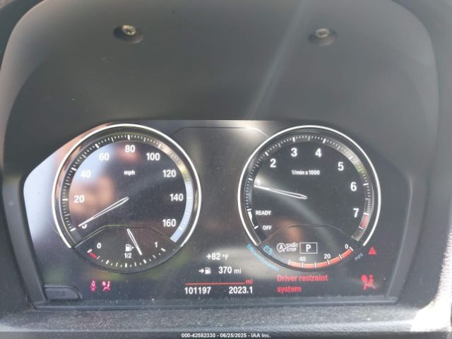 2018 BMW X1 WBXHT3C39J5L27926 Photo 6