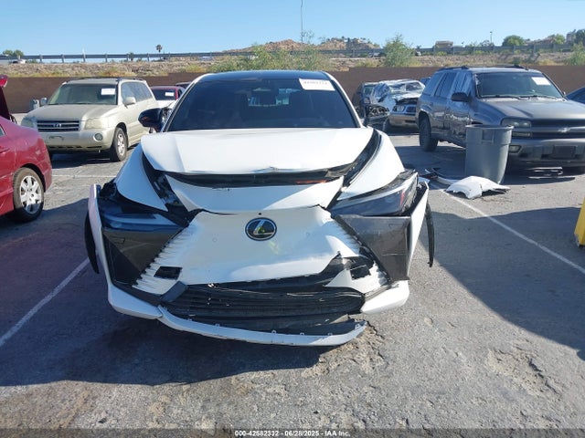 Lexus Rz 2023 JTJAAAAB6PA009486 Image 13