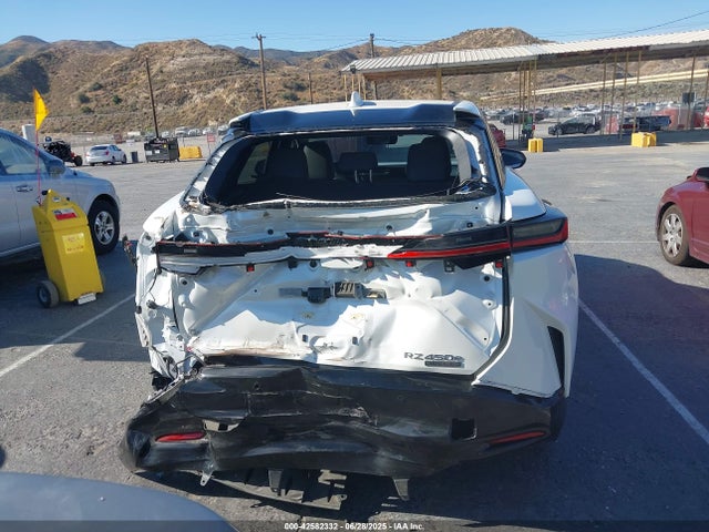 Lexus Rz 2023 JTJAAAAB6PA009486 Image 17