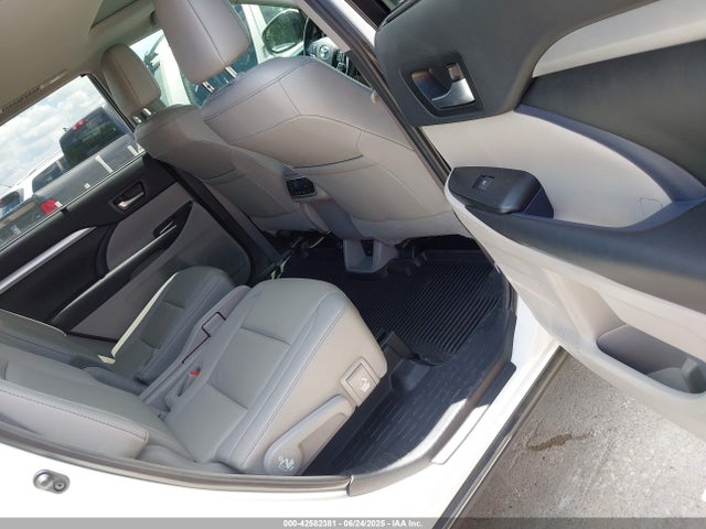 5TDKZRFH1KS329273 Toyota 2gr-fks