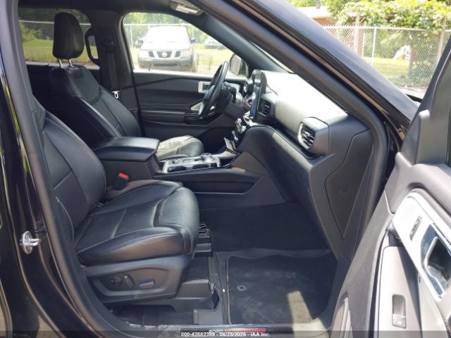 2021 FORD EXPLORER 1FM5K8GCXMGA41839 Photo 4