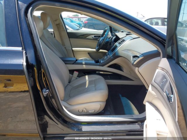 3LN6L5E99HR650040 Lincoln 2.0l gtdi high w/premium fuel
