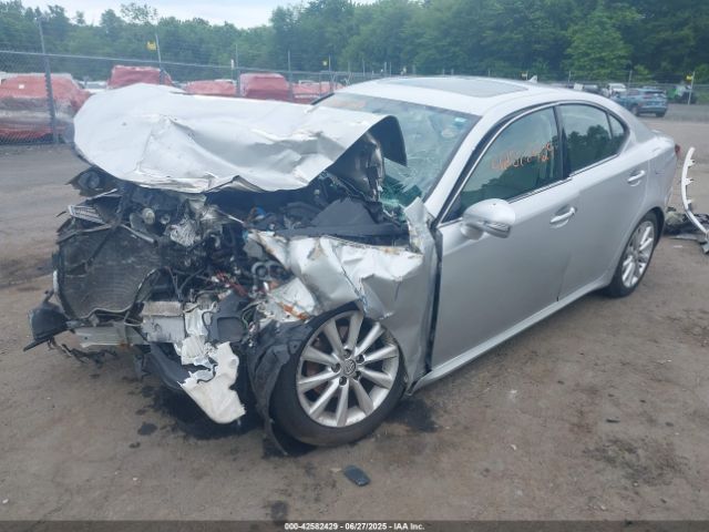 2009 LEXUS IS 250 JTHCK262895029336 Photo 1