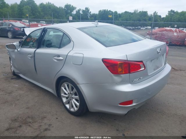 2009 LEXUS IS 250 JTHCK262895029336 Photo 2