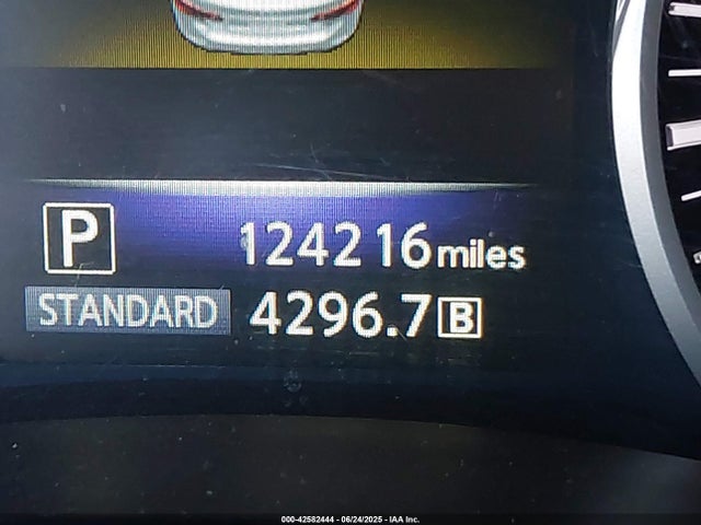 Infiniti 2014 2014 JN1BV7AP8EM683244 Image 16