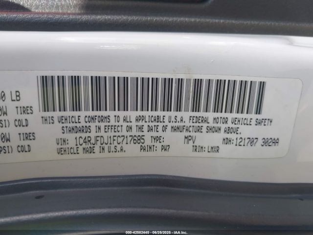 2015 JEEP GRAND CHEROKEE 1C4RJFDJ1FC717685 Photo 8