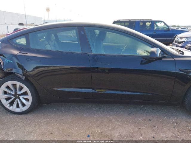 5YJ3E1EB9PF415232 Tesla MODEL 3