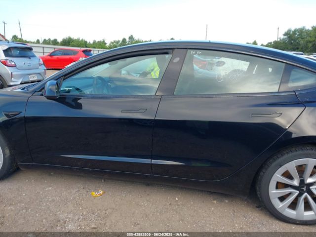 5YJ3E1EB9PF415232 Tesla MODEL 3
