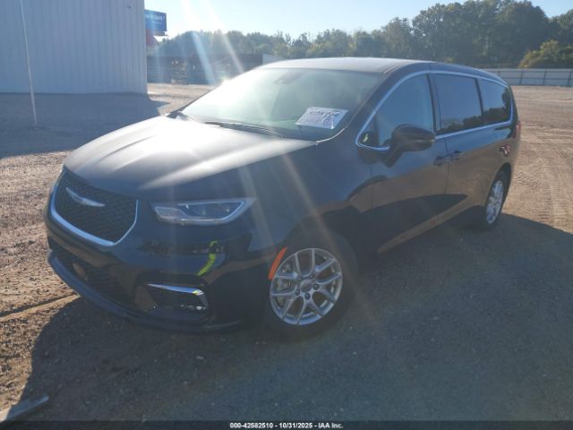 2024 CHRYSLER PACIFICA 2C4RC1BG2RR135854 Photo 1