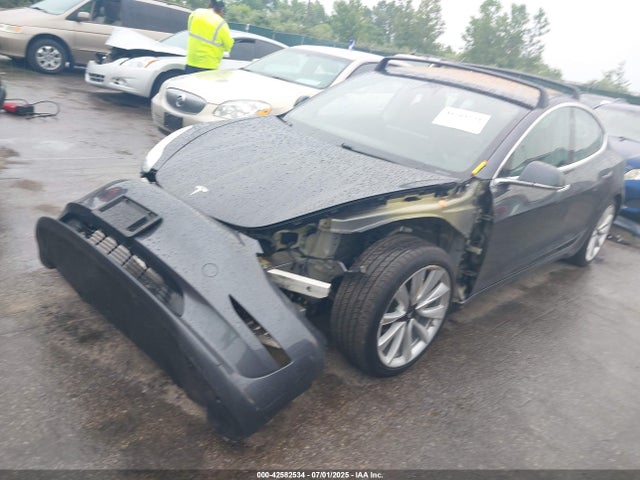 2018 TESLA MODEL 3 5YJ3E1EB2JF054854 Photo 1
