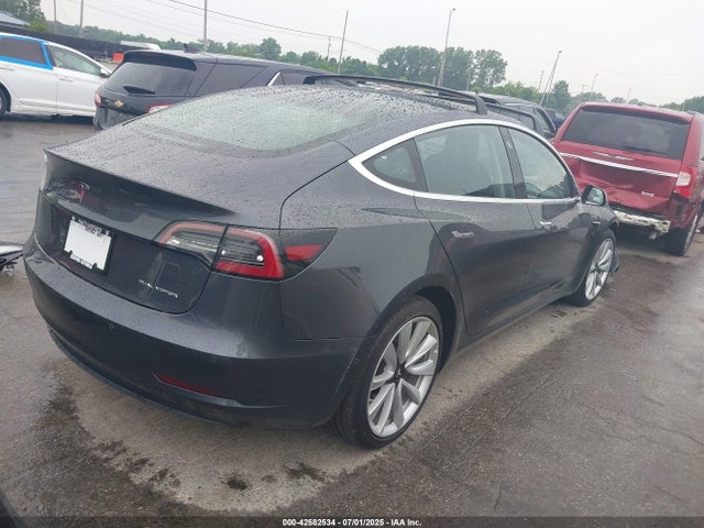2018 TESLA MODEL 3 5YJ3E1EB2JF054854 Photo 3