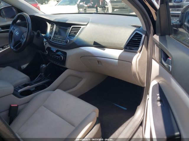 2016 HYUNDAI TUCSON KM8J33A28GU136873 Photo 4