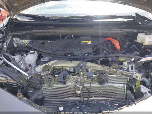 5TDZSKFCXRS111079 Toyota a25a-fxs