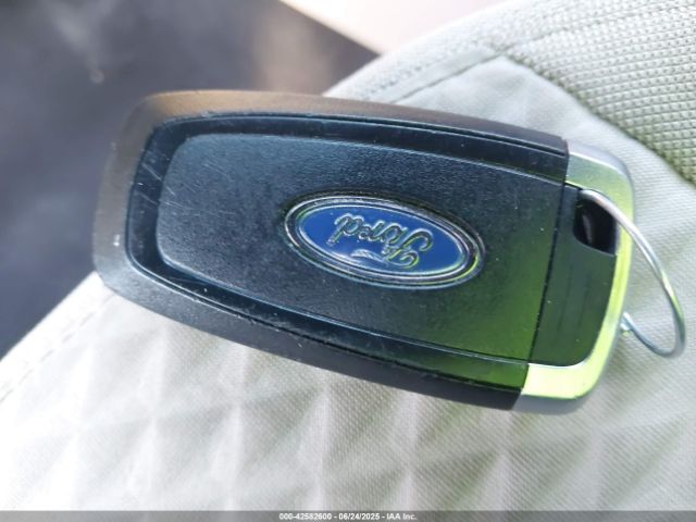 2021 FORD ESCAPE 1FMCU0G61MUA61816 Photo 10