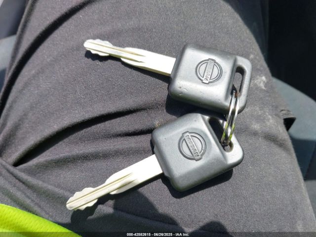 3N1CE2CPXEL354267 Nissan 2014