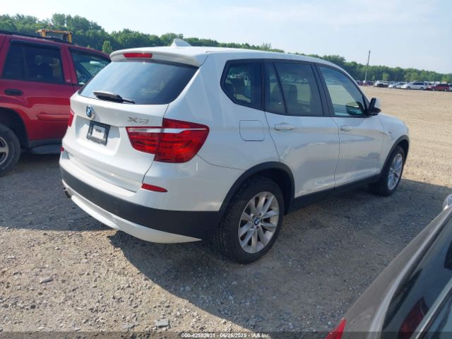 2013 BMW X3 5UXWX9C54D0A15206 Photo 3