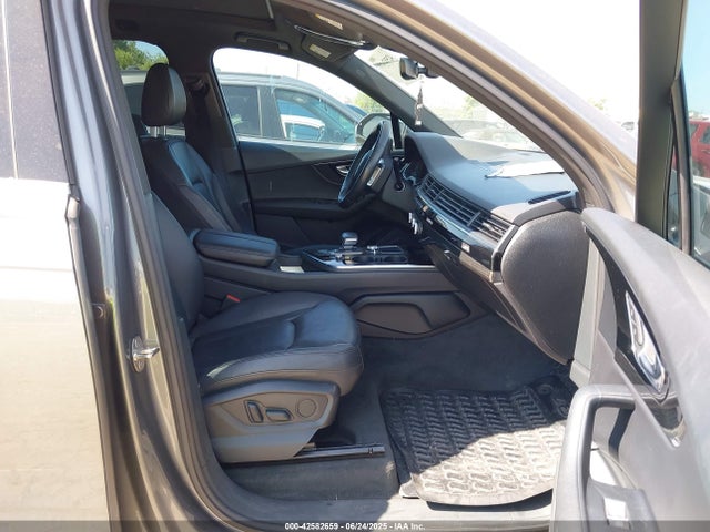 2017 AUDI Q7 WA1LAAF73HD056940 Photo 4
