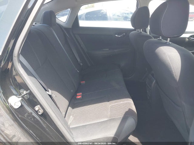 3N1AB7AP7HY290437 Nissan Sentra