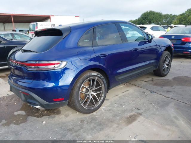2025 PORSCHE MACAN WP1AA2A50SLB10599 Photo 3