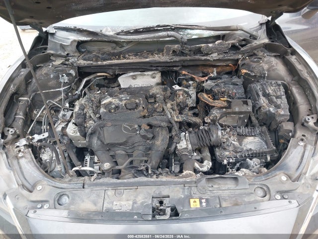 JM1GJ1W58G1440783 Mazda py