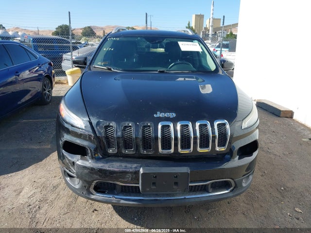 1C4PJLDB6GW272617 Jeep Cherokee