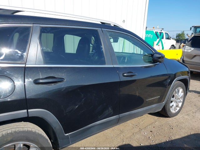 1C4PJLDB6GW272617 Jeep Cherokee
