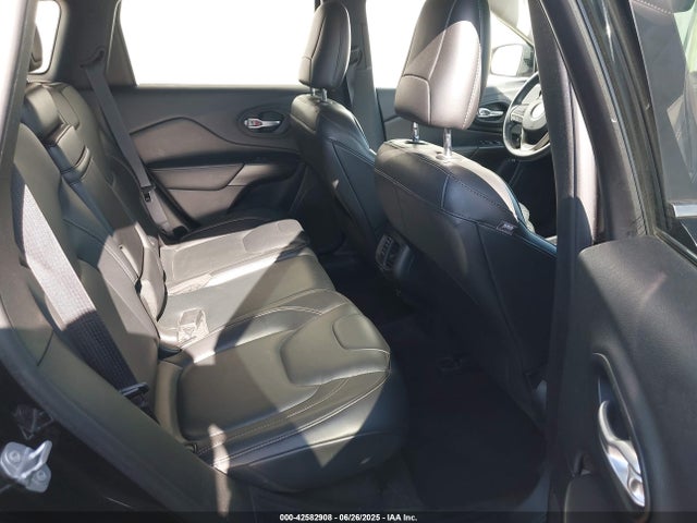 1C4PJLDB6GW272617 Jeep Cherokee