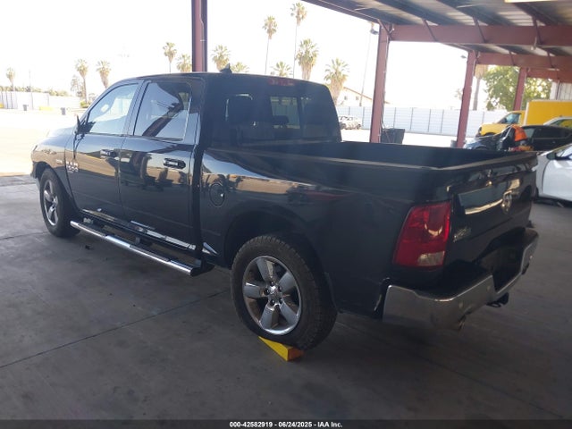 RAM 1500 2019 1C6RR6LT3KS573401 Image 3