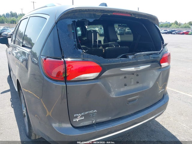 2C4RC1GG4LR127643 Chrysler Pacifica