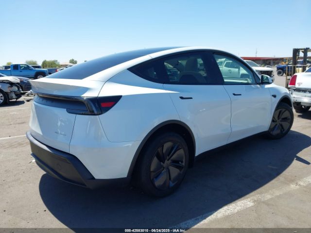 2026 TESLA MODEL Y 7SAYGDEE6TF356259 Photo 3