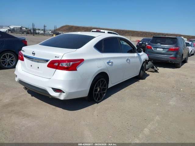 Nissan SENTRA SV 2018 3N1AB7AP0JY302871 Image 4