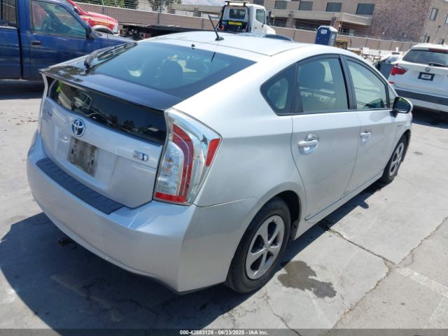2012 TOYOTA PRIUS JTDKN3DU9C5470673 Photo 3