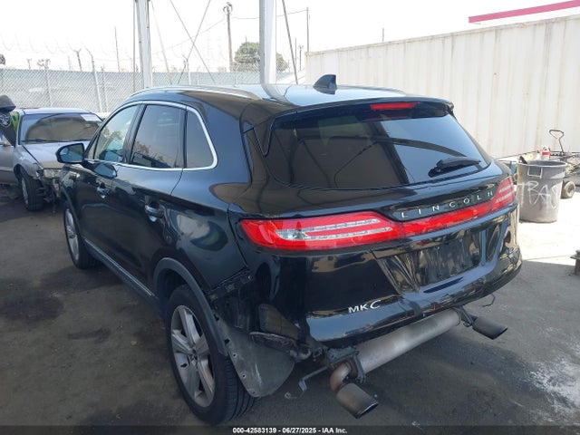 5LMCJ2A91FUJ35999 Lincoln 2015