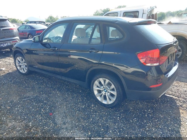 BMW 2014 2014 WBAVL1C57EVY19508 Image 3