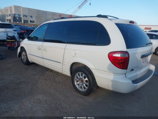 2002 CHRYSLER TOWN & COUNTRY 2C8GP54L92R502475 Photo 2