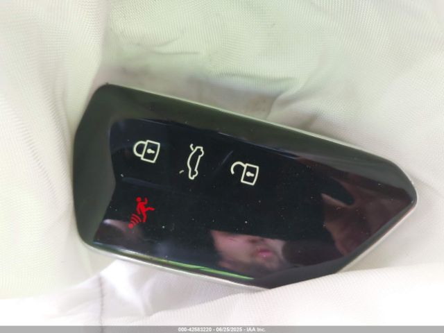 2023 VOLKSWAGEN ID.4 1V2FMPE82PC011398 Photo 10