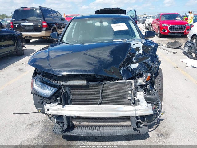 Audi A4 2016 WAUAFAFL1GN017703 Image 13