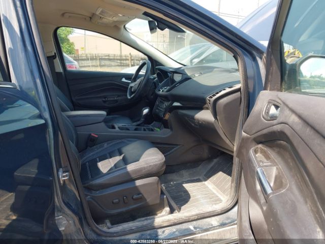 2019 FORD ESCAPE 1FMCU9J99KUC00935 Photo 4