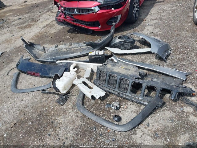 42583251 :رقم المزاد ، 3C4NJDBB0MT565754 vin ، 2021 Jeep Compass Altitude 4x4 مزاد بيع