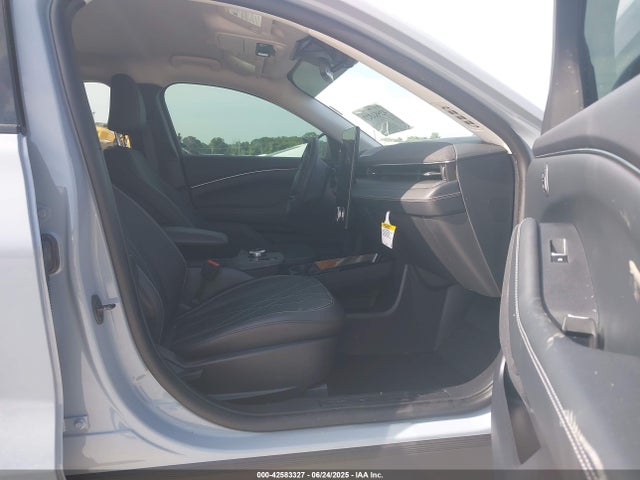 Ford 2024 2024 3FMTK1R42RMA07136 Image 5
