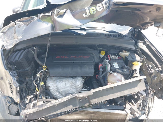 Jeep 2018 2018 ZACCJBAB4JPJ01055 Image 10