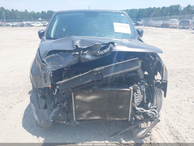 Jeep 2018 2018 ZACCJBAB4JPJ01055 Image 6
