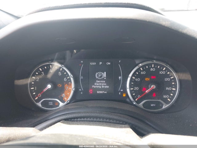 Jeep 2018 2018 ZACCJBAB4JPJ01055 Image 7
