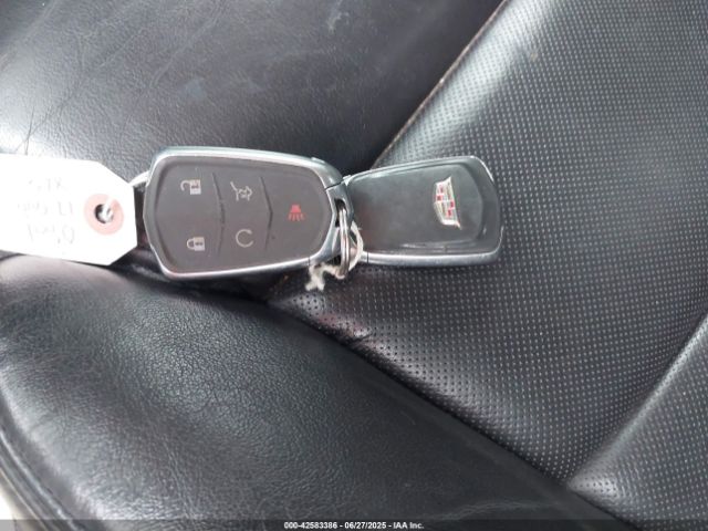 2017 CADILLAC XT5 1GYKNDRSXHZ119620 Photo 10