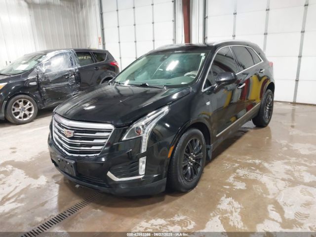 2017 CADILLAC XT5 1GYKNDRSXHZ119620 Photo 1
