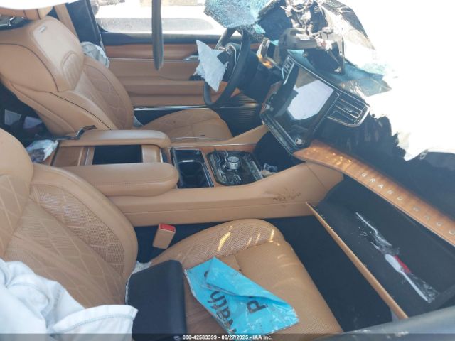 2023 JEEP GRAND WAGONEER 1C4SJVGPXPS504771 Photo 4