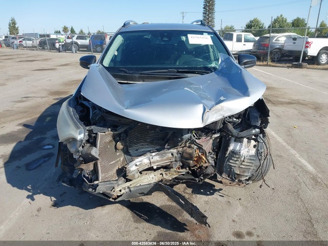 Toyota 2ar-fe 2017 2T3BFREV5HW611343 Image 12